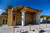 Creta - Palazzo di Cnosso, il propileo meridionale 